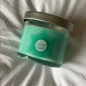 Never burned scented candle